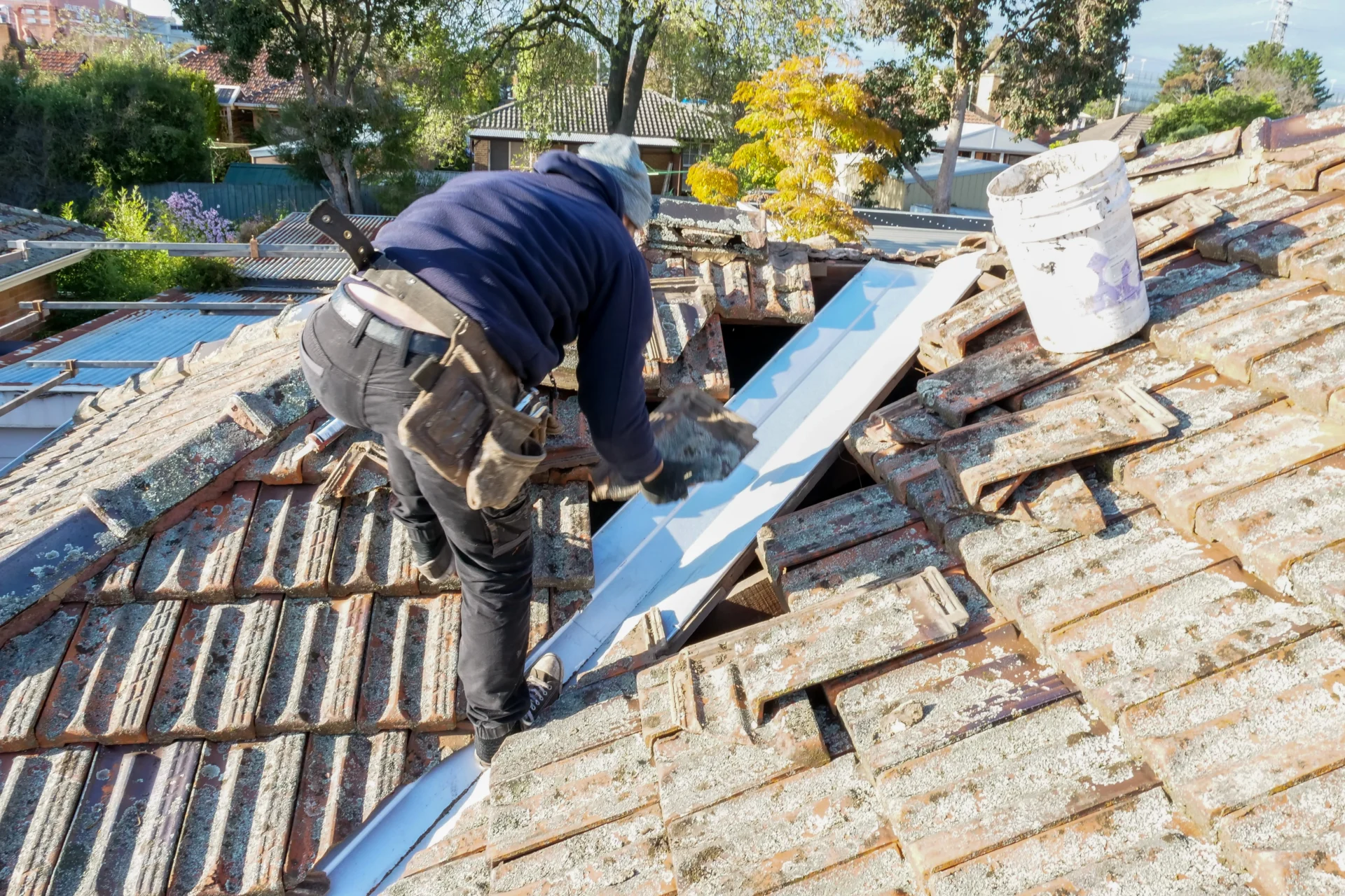 Roof maintenance- Best Practices for Roof Maintenance in Different Australian Seasons