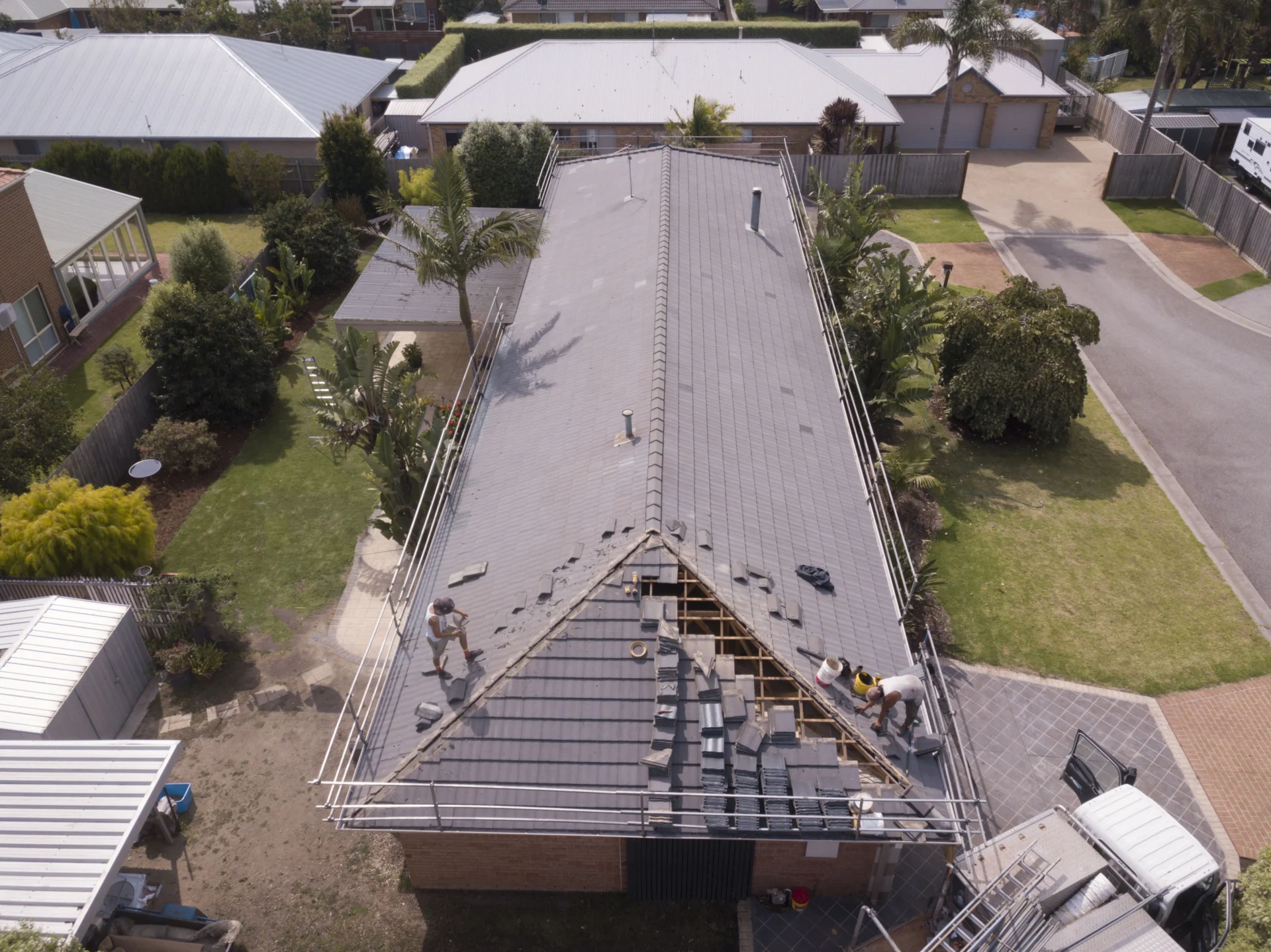 Roof Maintenance - How Do I Address Minor Roof Leaks