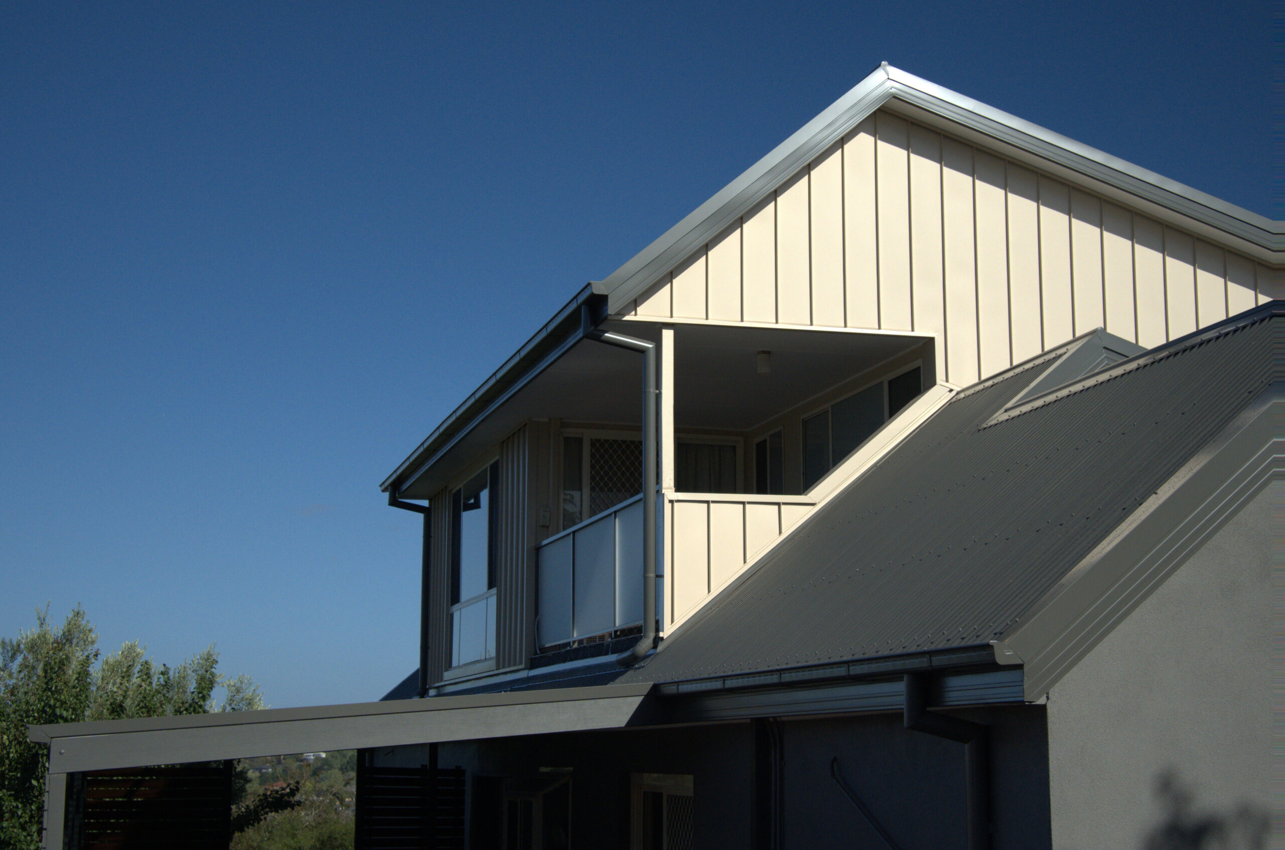 carpentry and cladding services